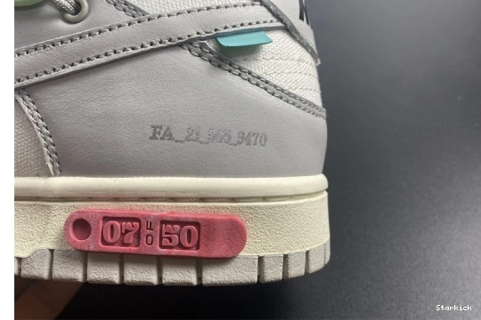 Lot Dunk DM1602-108 O-W 7 Low Nike 0324